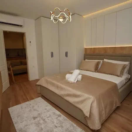 Lägenhet Golden Space 2
